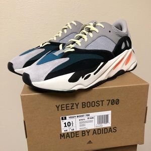 Yeezy 700 Wave Runners Size:10.5 DS
